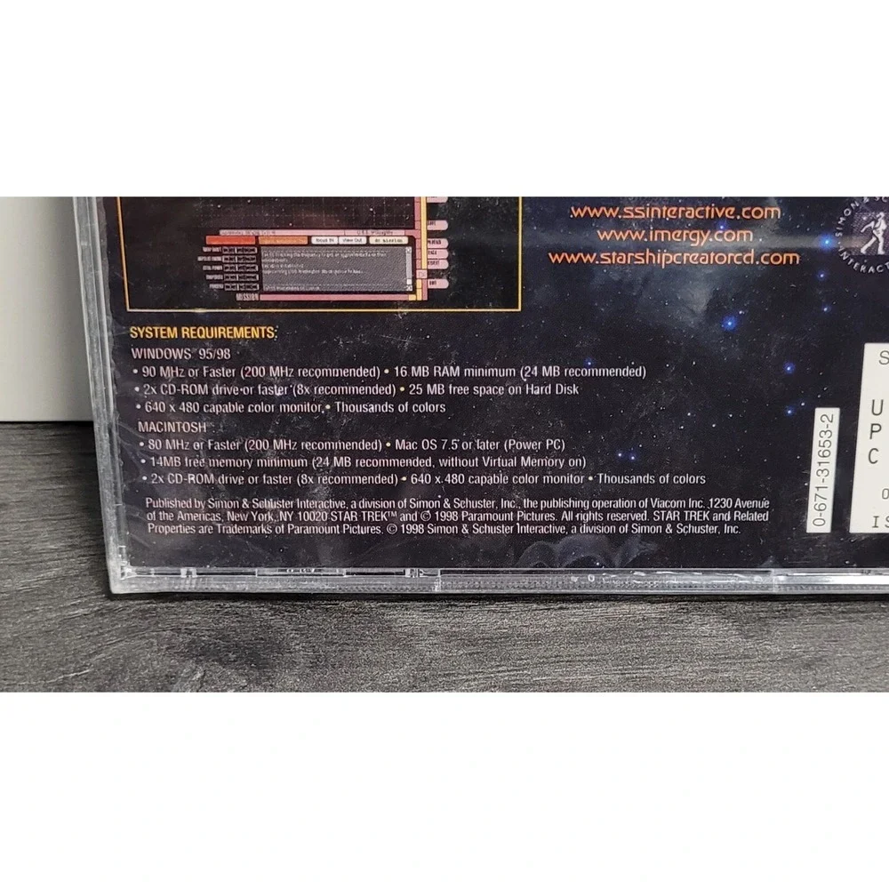Star Trek Starship Creator CD-ROM Computer Software